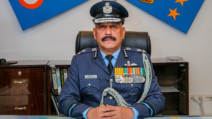 https://salarnews.in/public/uploads/images/newsimages/maannewsimage02092026_184403_Jeetendra Mishra.jpg